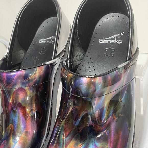 Dansko Clogs Women's EU 40 US 9.5  Multicolor Swirl Rainbow Slip On Comfort Shoe - Picture 6 of 9